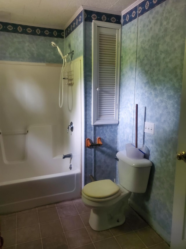 190 Beaverdam Church Rd, Enoree, SC 29335 - bathroom with wallpapered walls, shower / bath combination, and tile patterned flooring
