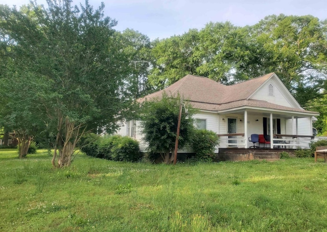 190 Beaverdam Church Rd, Enoree, SC 29335 - view of front of home with a porch
