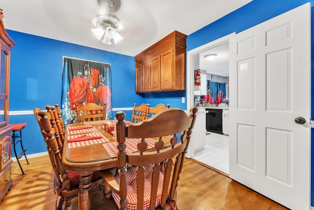 125 Greenway Ave, Union, SC 29379 - dining room featuring light wood finished floors and a ceiling fan