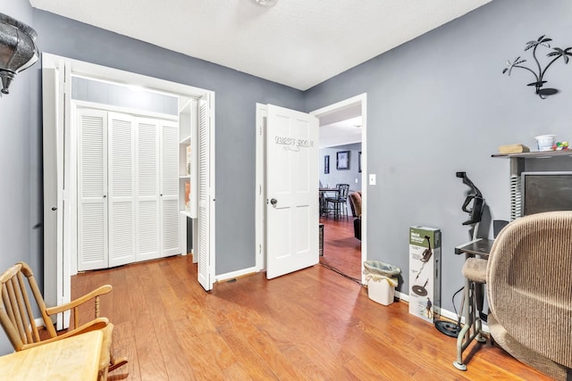 125 Greenway Ave, Union, SC 29379 - living area featuring wood finished floors