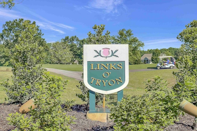 115 Gleneagles Rd, Campobello, SC 29322 - community sign with a yard