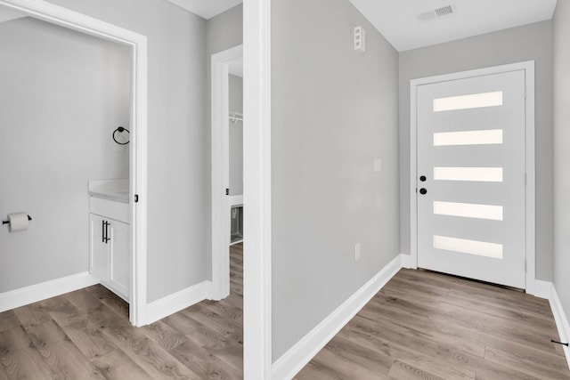 28 11th St, Greenville, SC 29611 - photo 5