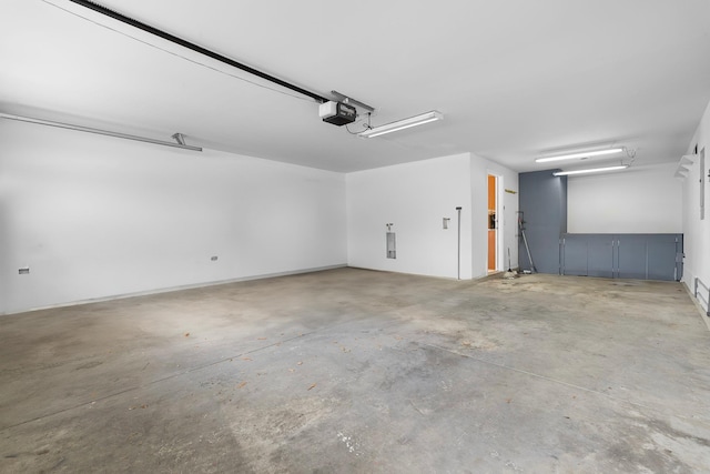 100 Maximus Dr, Greer, SC 29651 - garage with a garage door opener