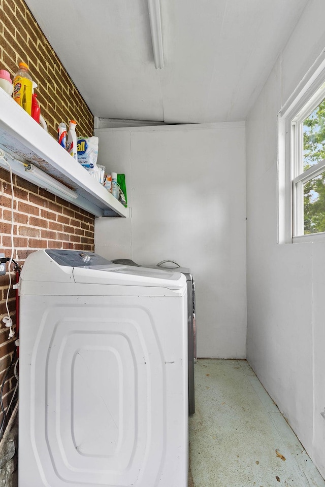 203 E S St, Union, SC 29379 - laundry room with brick wall