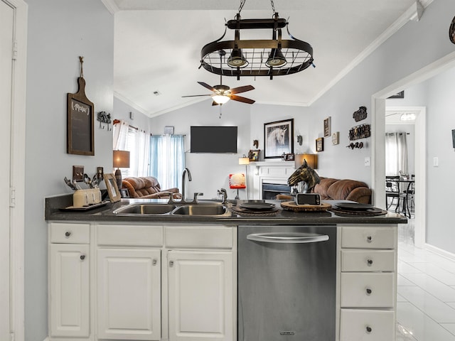 110 Hidden Ridge Dr, Spartanburg, SC 29301 - kitchen with dishwasher, open floor plan, dark countertops, a ceiling fan, and ornamental molding
