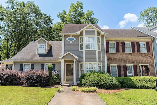 215 Woodburn Club Ln, Spartanburg, SC 29307 - photo 2