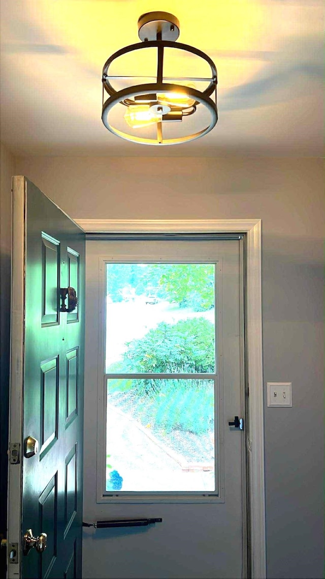 192 Wellesley Dr, Spartanburg, SC 29307 - view of entryway