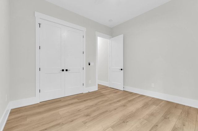 120 Thomason View Rd, Fountain Inn, SC 29644 - unfurnished bedroom featuring light wood-style flooring and a closet