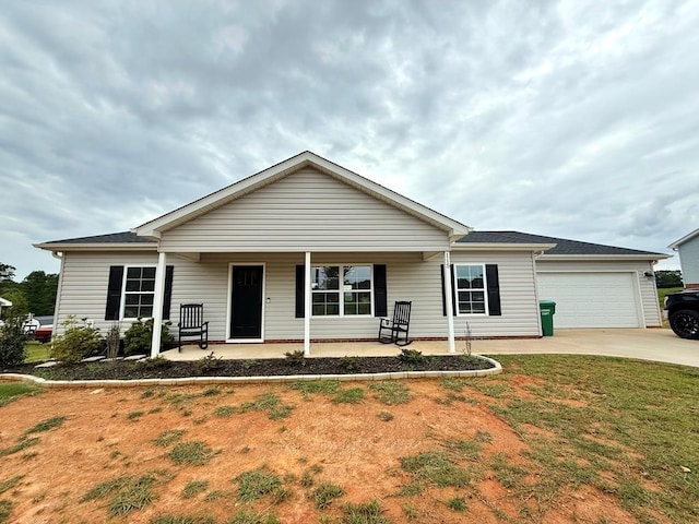 115 Rolling Mill Rd, Gaffney, SC 29340 - single story home featuring concrete driveway, covered porch, a garage, and a front yard