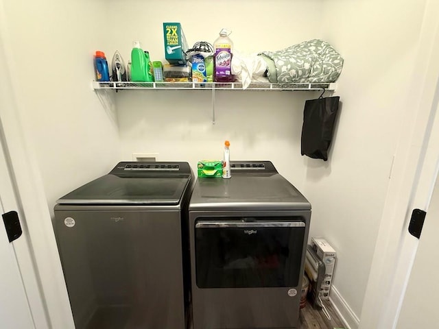 115 Rolling Mill Rd, Gaffney, SC 29340 - washroom featuring independent washer and dryer and dark wood-style floors