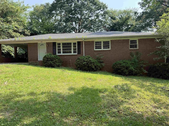 213 Loring St, Spartanburg, SC 29302 - ranch-style home featuring a front lawn and brick siding