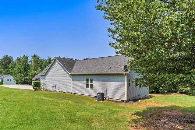 30 Caperton Way, Greer, SC 29651 - view of home's exterior featuring a yard, crawl space, and roof with shingles