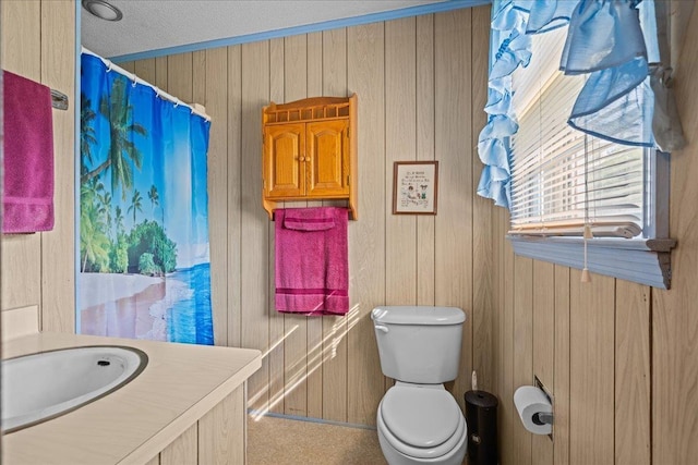 195 Seigle Dr, Inman, SC 29349 - full bath with wooden walls and vanity