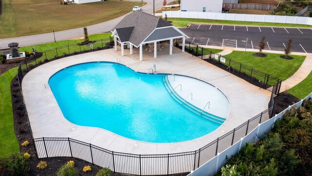 3302 Cypress Hollow Dr, Moore, SC 29369 - community pool with a patio and a gazebo