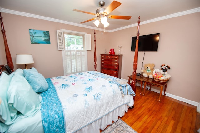 147 Hillbrook Dr, Spartanburg, SC 29307 - bedroom featuring wood finished floors, crown molding, and a ceiling fan