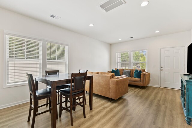 3008 Olivette Pl, Duncan, SC 29334 - dining space featuring light wood finished floors and recessed lighting