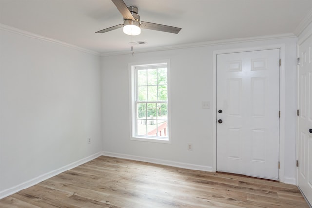 1230 Edgewood Ave, Spartanburg, SC 29301 - entrance foyer featuring ornamental molding, light wood-type flooring, and ceiling fan