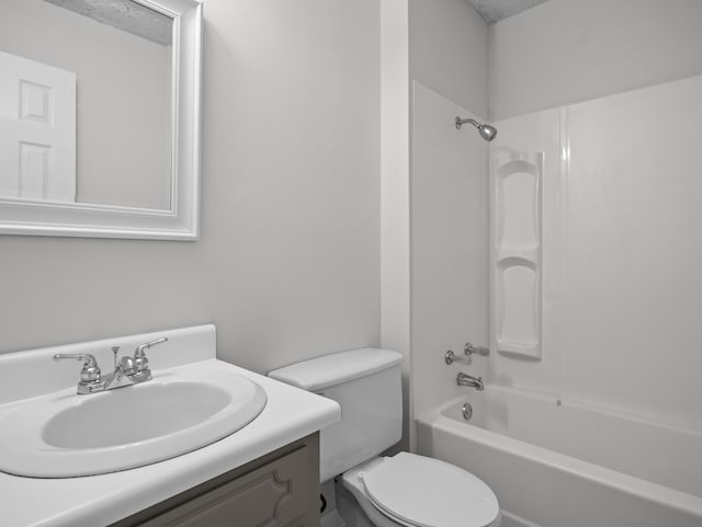126 Loblolly Dr, Wellford, SC 29385 - bathroom featuring vanity, shower / bathtub combination, and a textured ceiling