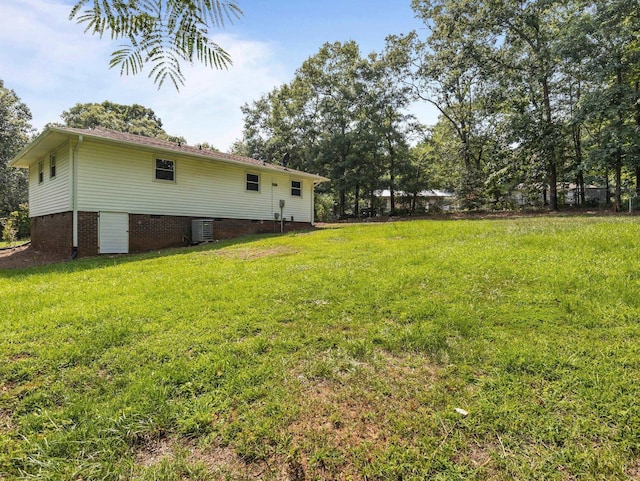 126 Loblolly Dr, Wellford, SC 29385 - view of grassy yard