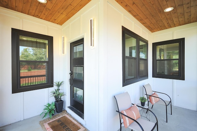 125 Patton St, Fountain Inn, SC 29644 - view of exterior entry featuring a porch