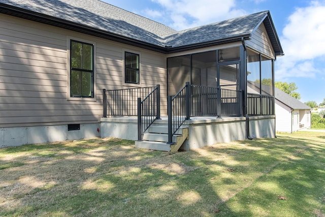 11555 New Cut Rd, Campobello, SC 29322 - view of side of home featuring roof with shingles, a yard, a sunroom, and crawl space