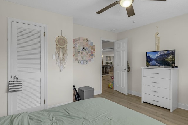 208 Kenneth Dr, Boiling Springs, SC 29316 - bedroom featuring light wood finished floors and a ceiling fan