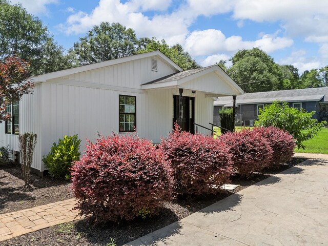 116 Dodd St, Wellford, SC 29385 - view of front of property