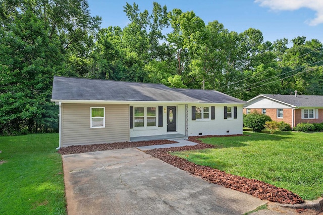 177 Lincoln Dr, Spartanburg, SC 29306 - ranch-style house featuring a front lawn, crawl space, and a shingled roof