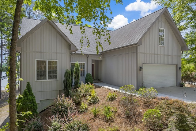 346 Bub Dr, Chesnee, SC 29323 - view of front of home featuring a shingled roof and concrete driveway