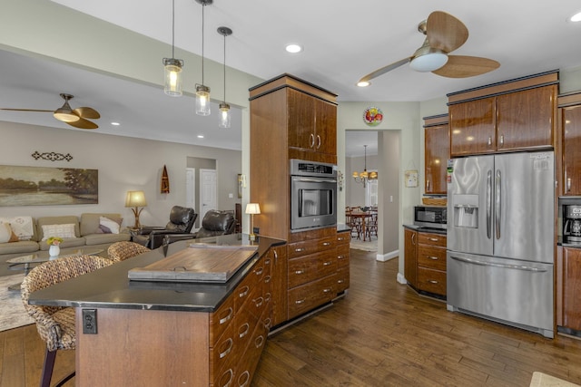 346 Bub Dr, Chesnee, SC 29323 - kitchen with appliances with stainless steel finishes, ceiling fan, dark countertops, dark wood-style floors, and recessed lighting