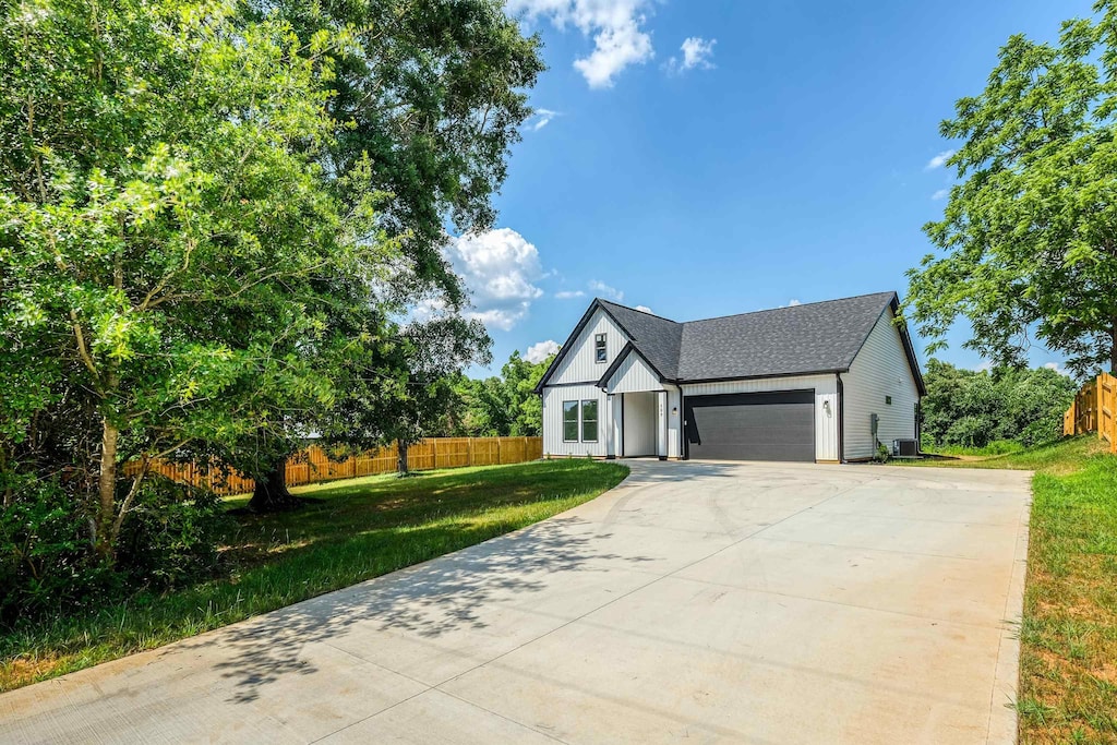 509 Bearden Rd, Roebuck, SC 29306 - photo 1