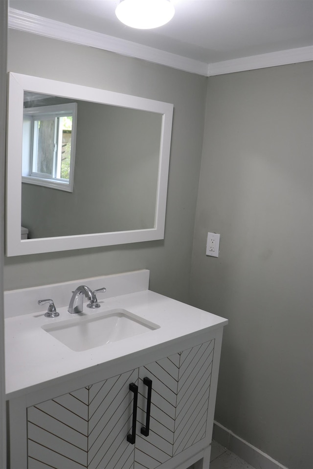 305 Spring St, Union, SC 29379 - bathroom with crown molding and vanity