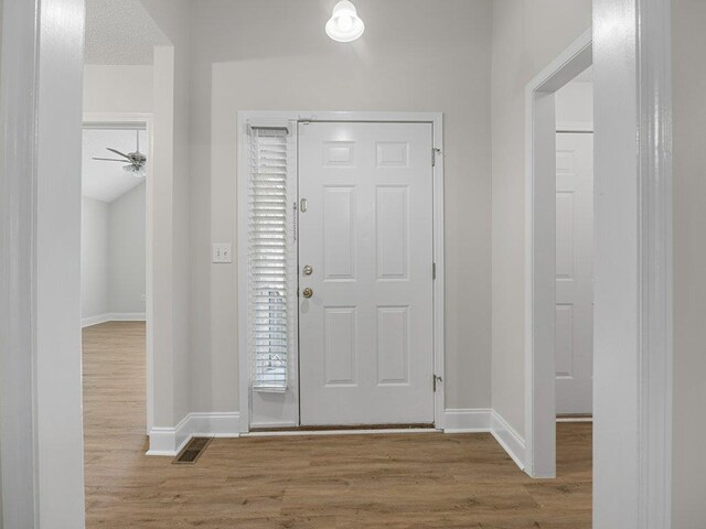 202 Riverrun Dr, Spartanburg, SC 29303 - photo 4