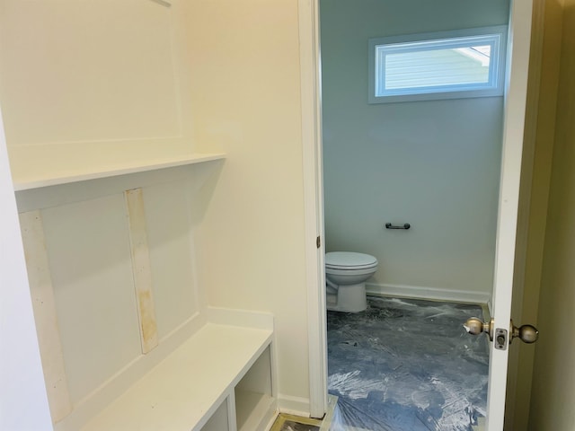 135 Hunter Ridge Dr, Boiling Springs, SC 29316 - bathroom with toilet and baseboards
