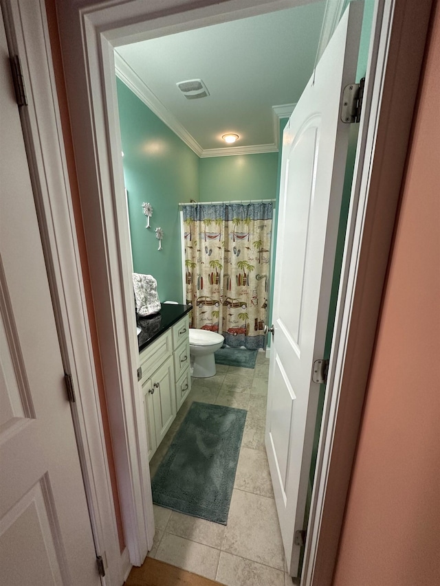 103 Welborn Oaks Way, Anderson, SC 29621 - full bath with vanity, crown molding, a shower with shower curtain, and tile patterned flooring