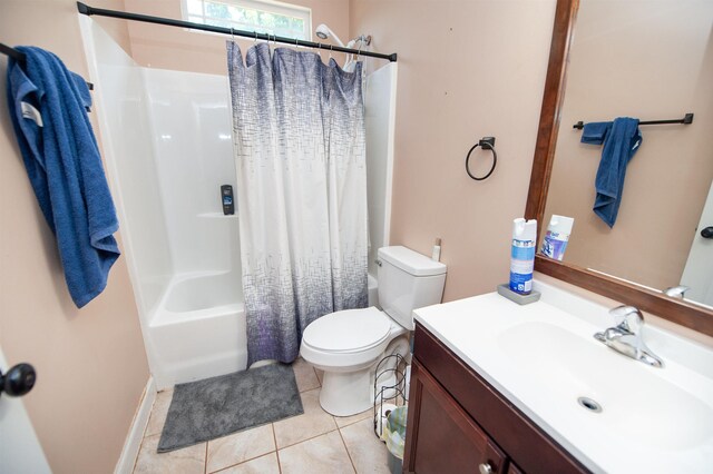 516 Abberly Ln, Boiling Springs, SC 29316 - full bath with shower / tub combo, vanity, and tile patterned flooring