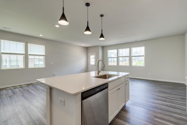 210 Wakelon Dr, Greer, SC 29651 - kitchen featuring dishwasher, open floor plan, dark wood-style floors, light countertops, and recessed lighting