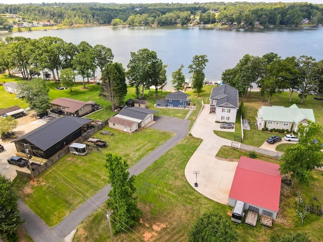 454 Chapman Dr, Inman, SC 29349 - aerial view of residential area featuring a large body of water