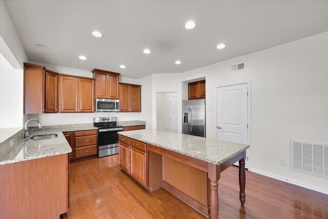 212 Sandusky Ln, Simpsonville, SC 29680