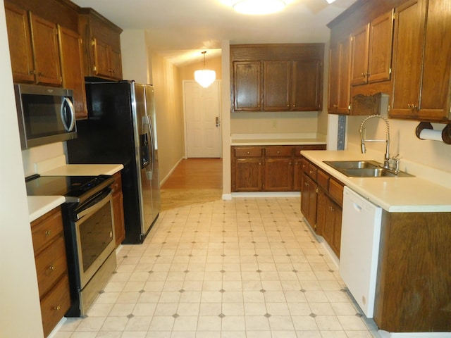 252 Brittany Rd, Gaffney, SC 29341 - photo 3