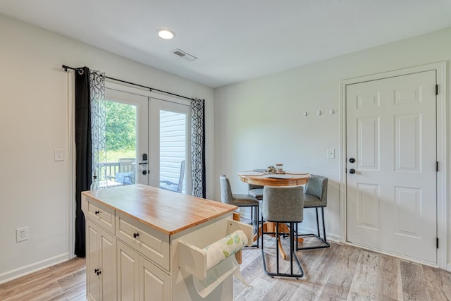 703 Patriot Ln, Greer, SC 29651 - dining room featuring light wood-style floors and recessed lighting