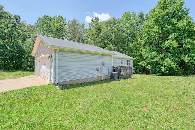 703 Patriot Ln, Greer, SC 29651 - view of home's exterior featuring a yard