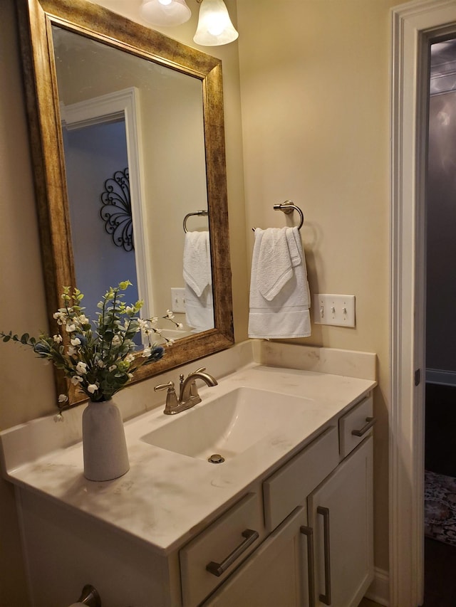 178 Ravines Ln, Spartanburg, SC 29301 - bathroom with vanity