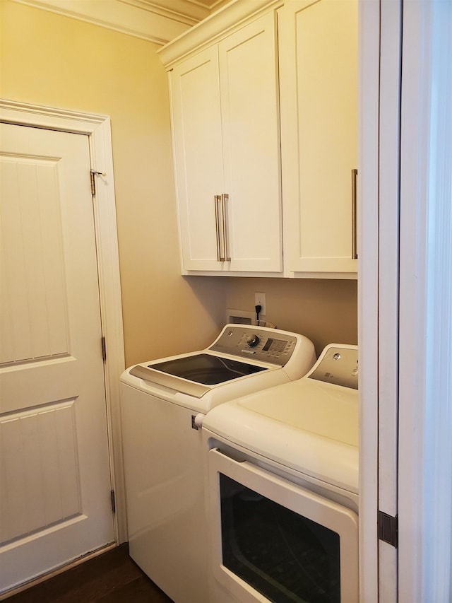 178 Ravines Ln, Spartanburg, SC 29301 - laundry room with washer and dryer and cabinet space