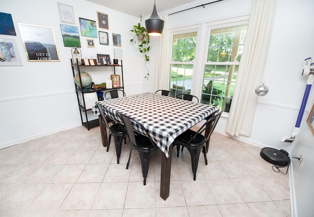 72 Casey Ln, Spartanburg, SC 29301 - dining space featuring light tile patterned floors and baseboards