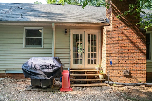 72 Casey Ln, Spartanburg, SC 29301 - entrance to property featuring a shingled roof and french doors
