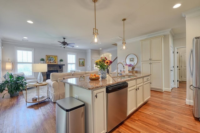 826 Lynshire Ln, Moore, SC 29369 - photo 18
