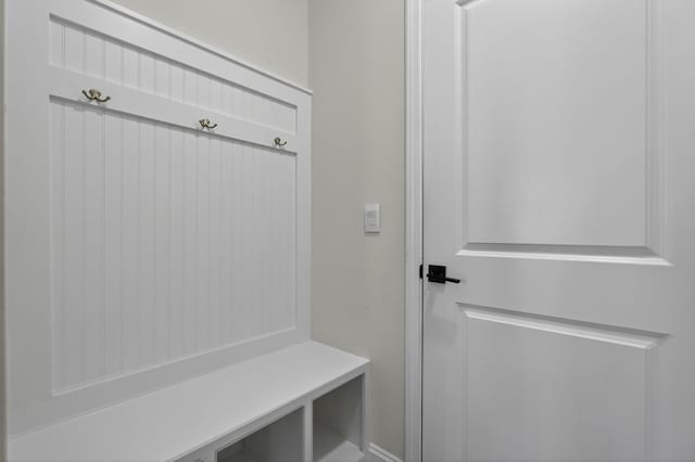 3027 Toliver, Boiling Springs, SC 29316 - view of mudroom