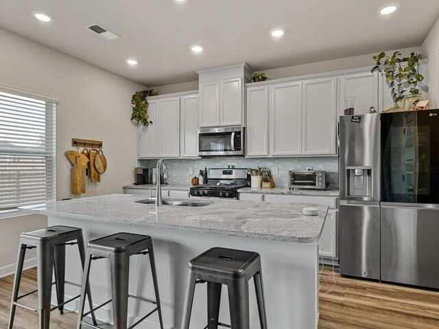 688 Grays Creek Rd, Spartanburg, SC 29303