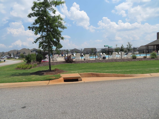 711 Burbrook Ln, Boiling Springs, SC 29316 - view of community featuring a swimming pool